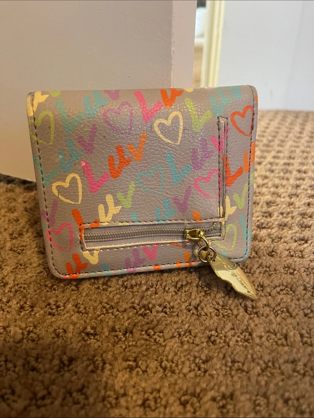 Luv betsey wallet